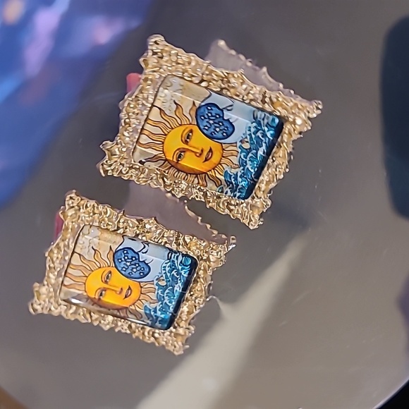 My Moon 🌙 My Sunshine 🌞❤️ Earrings - Picture 2 of 3